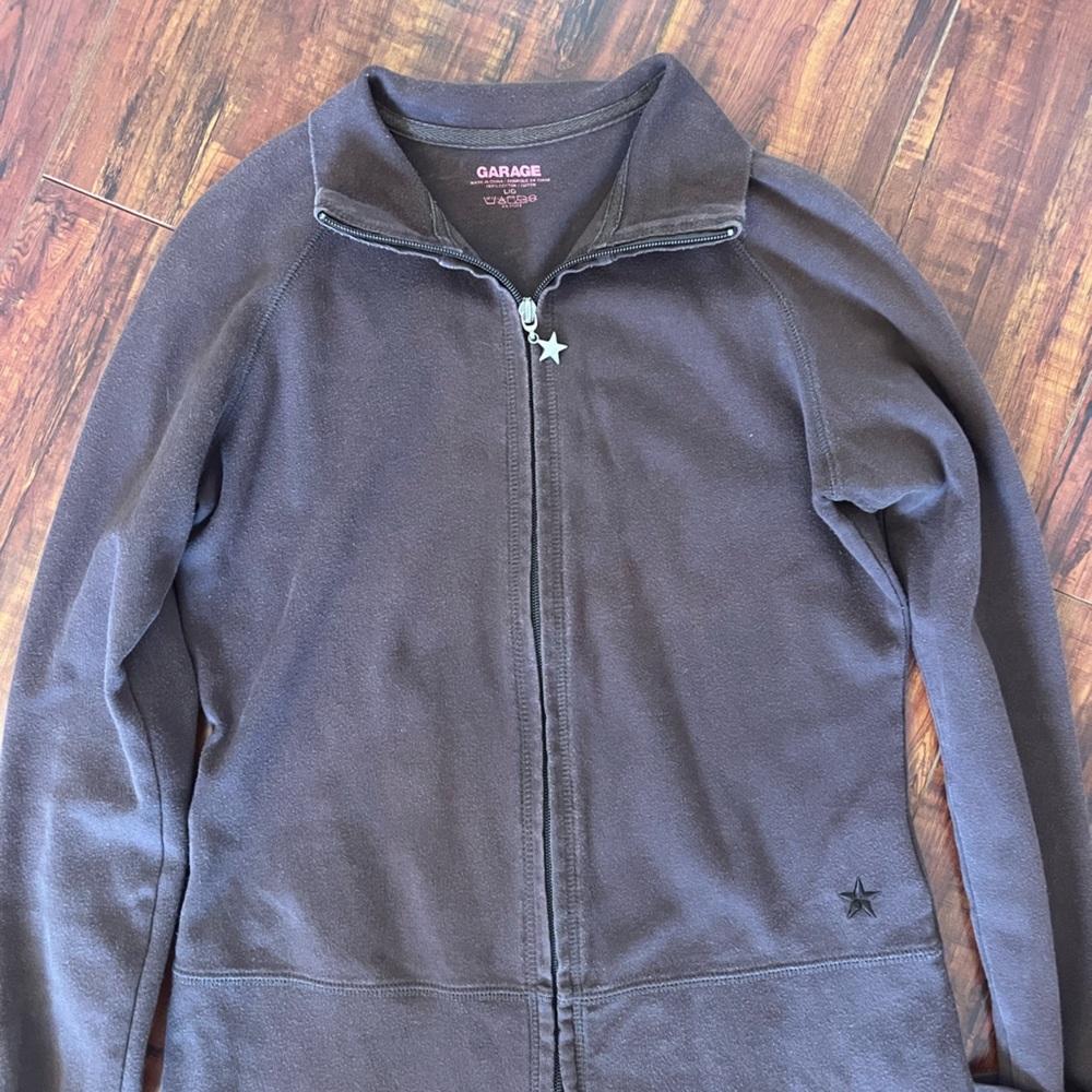Brown tight garage sweater